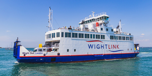L'opérateur de ferry britannique Wightlink signale une violation potentielle des données après une cyberattaque "très sophistiquée"