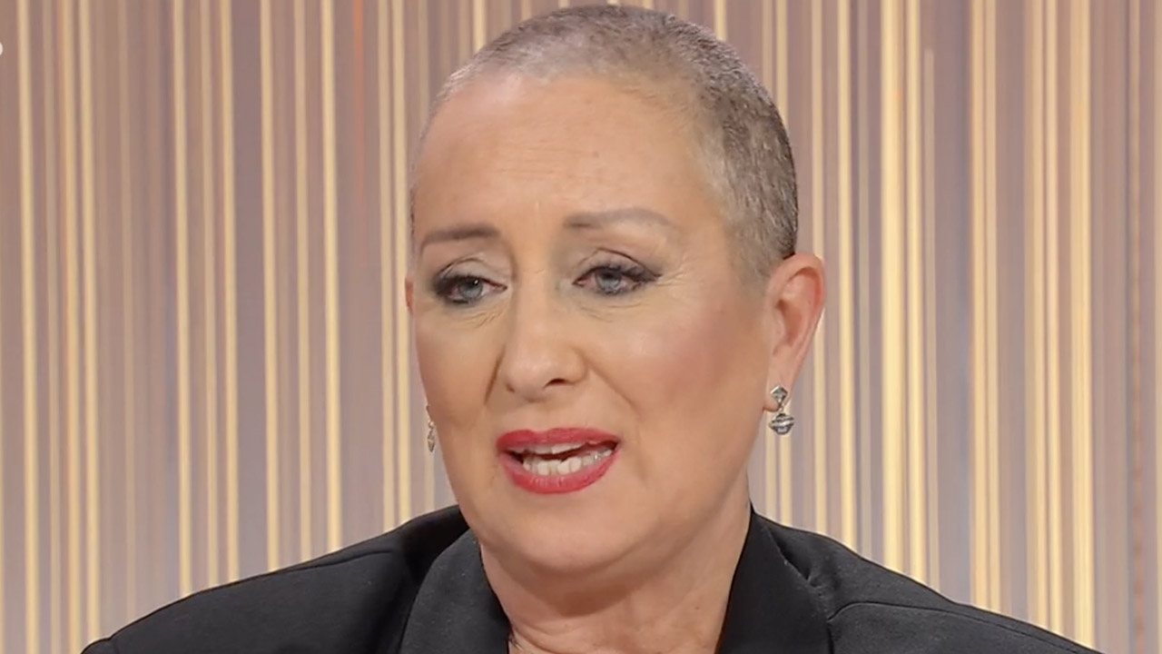 Carolyn Smith : "Malheureusement la tumeur est de retour, je recommence la chimio"