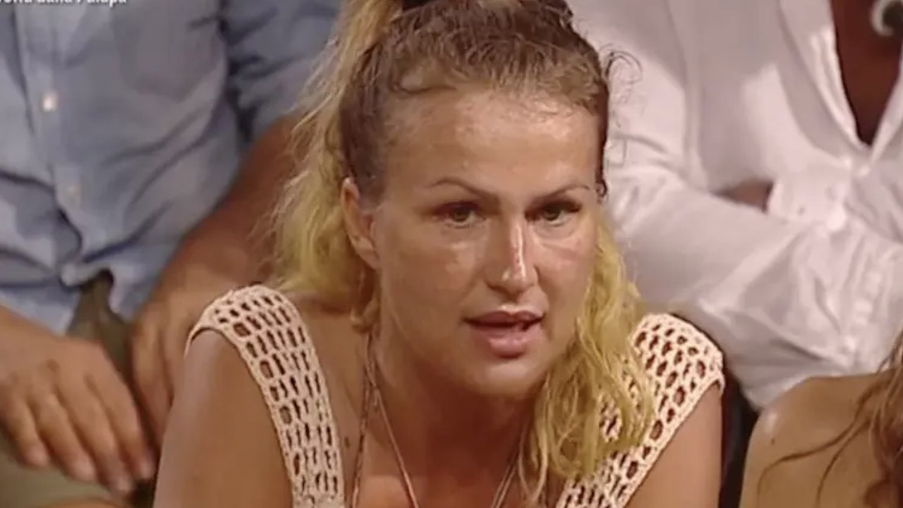 Eva Henger révèle des informations sur Marcuzzi et la porte de la canne : "Ils lui ont donné des ordres"