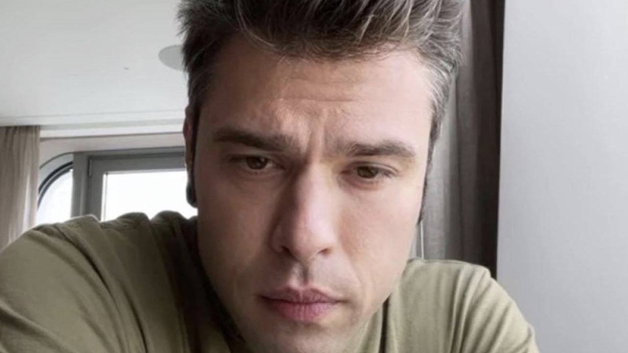 Fedez se détache des réseaux sociaux et parle de sa décision