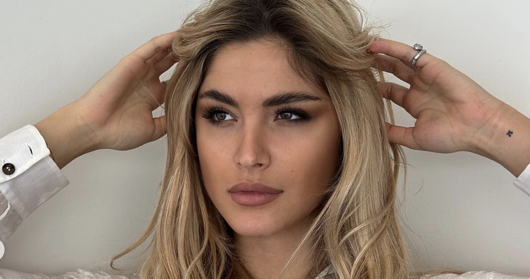 Qui est Claudia Motta, la nouvelle naufragée de L'Isola dei Famosi