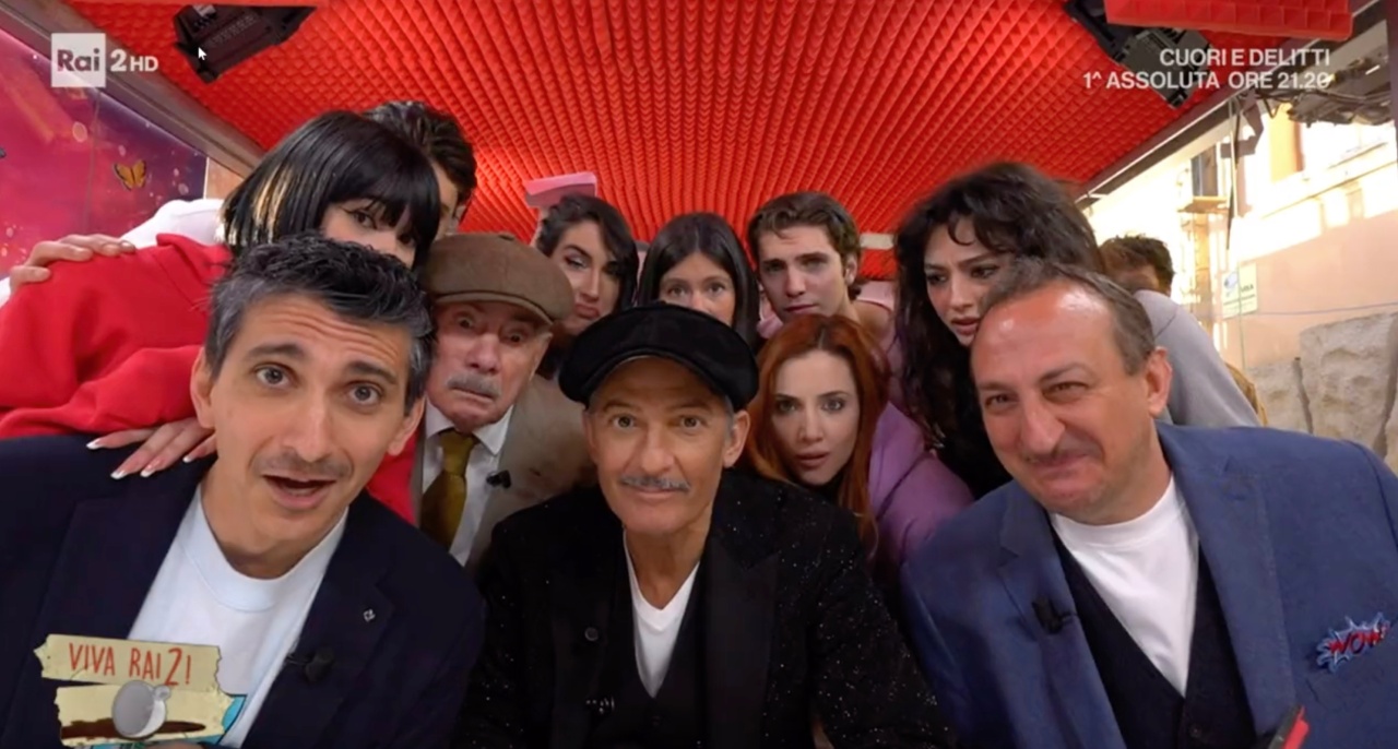 Fiorello se moque de Micol Incorvaia