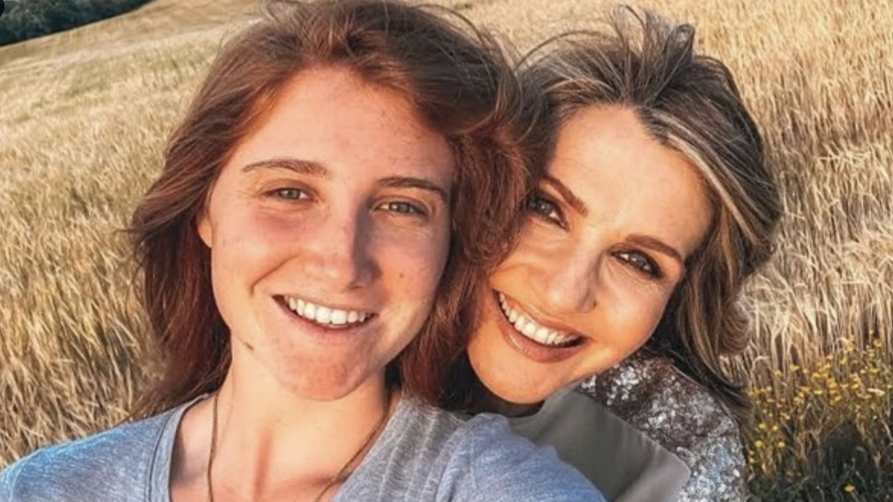 Lorella Cuccarini commente le coming out de sa fille Chiara : "Voilà ce que j'en pense"