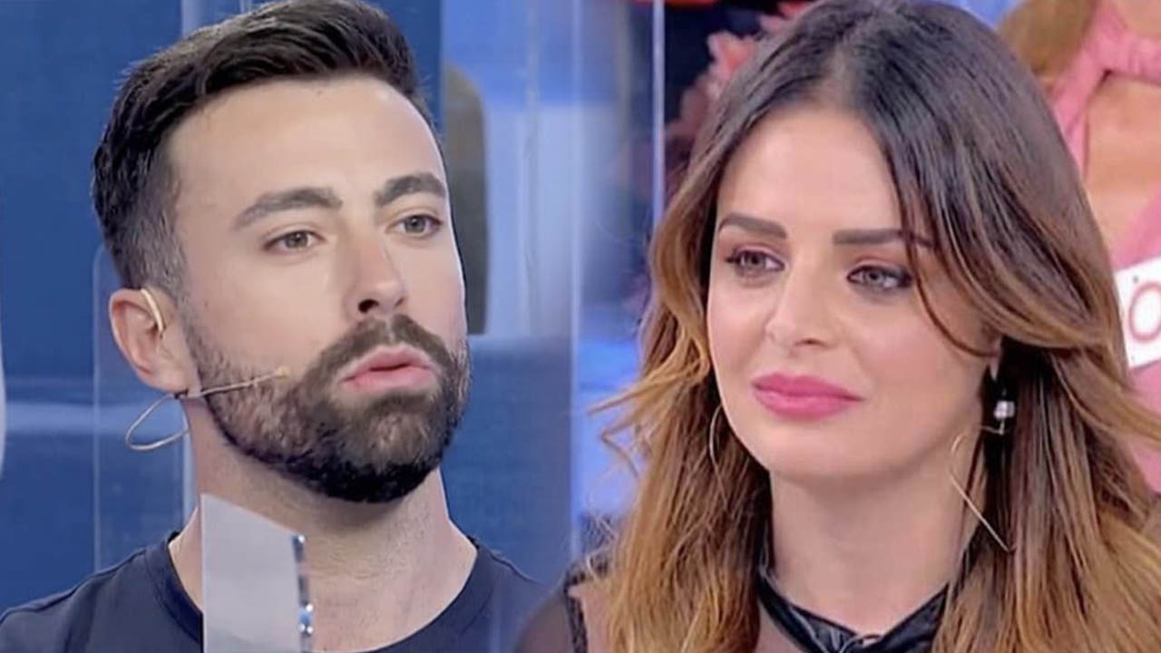 Roberta Di Padua, Andrea Foriglio révèle s'il sortirait avec la dame du trône