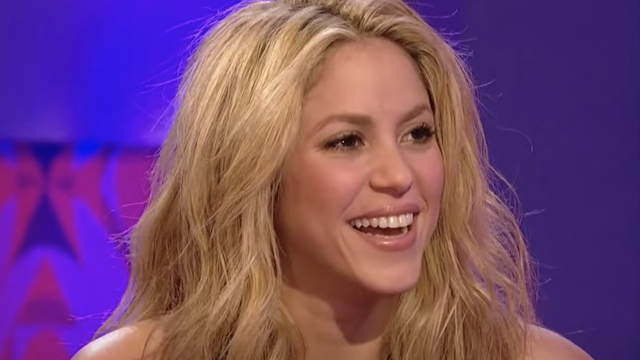 Shakira pardonne et parle de sa nouvelle vie dans le single Acróstico (dédié à ses enfants)