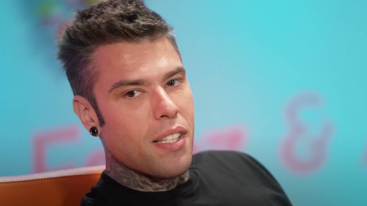 Fedez parle de ruptures avec des amis et d'accusations d'égocentrisme