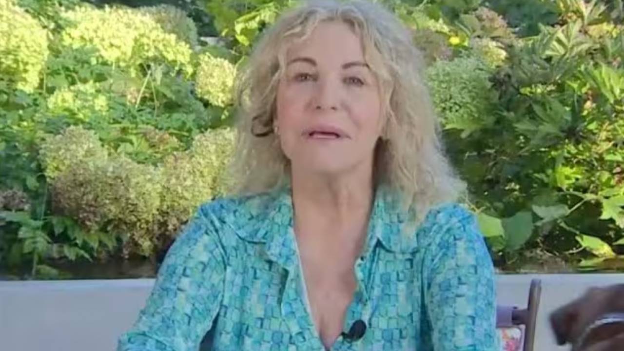 Clerici en larmes lors d'une connexion avec TG1 : "Je fais un peu d'effort" – le souvenir de Frizzi