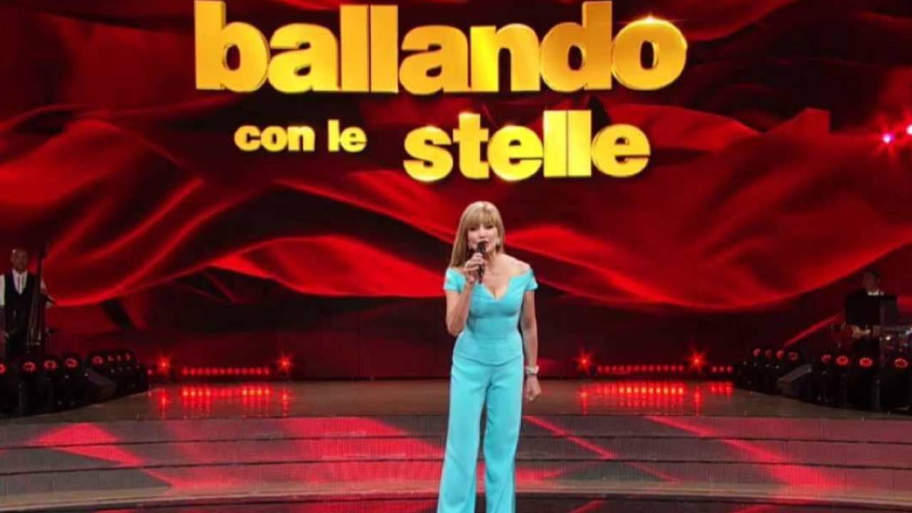 Le présentateur souligne Danse avec les stars : « J’ai rencontré Milly »
