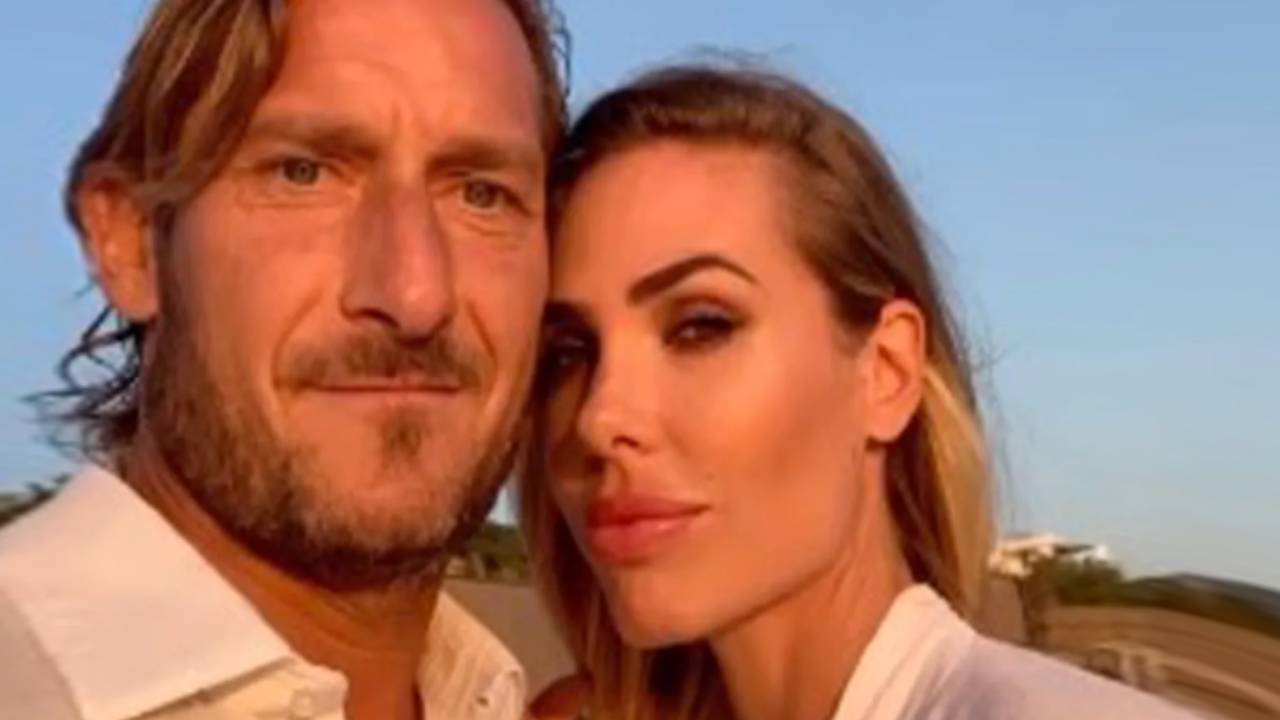 Réaction de Totti en voyant Ilary Blasi au même endroit : un ami parle
