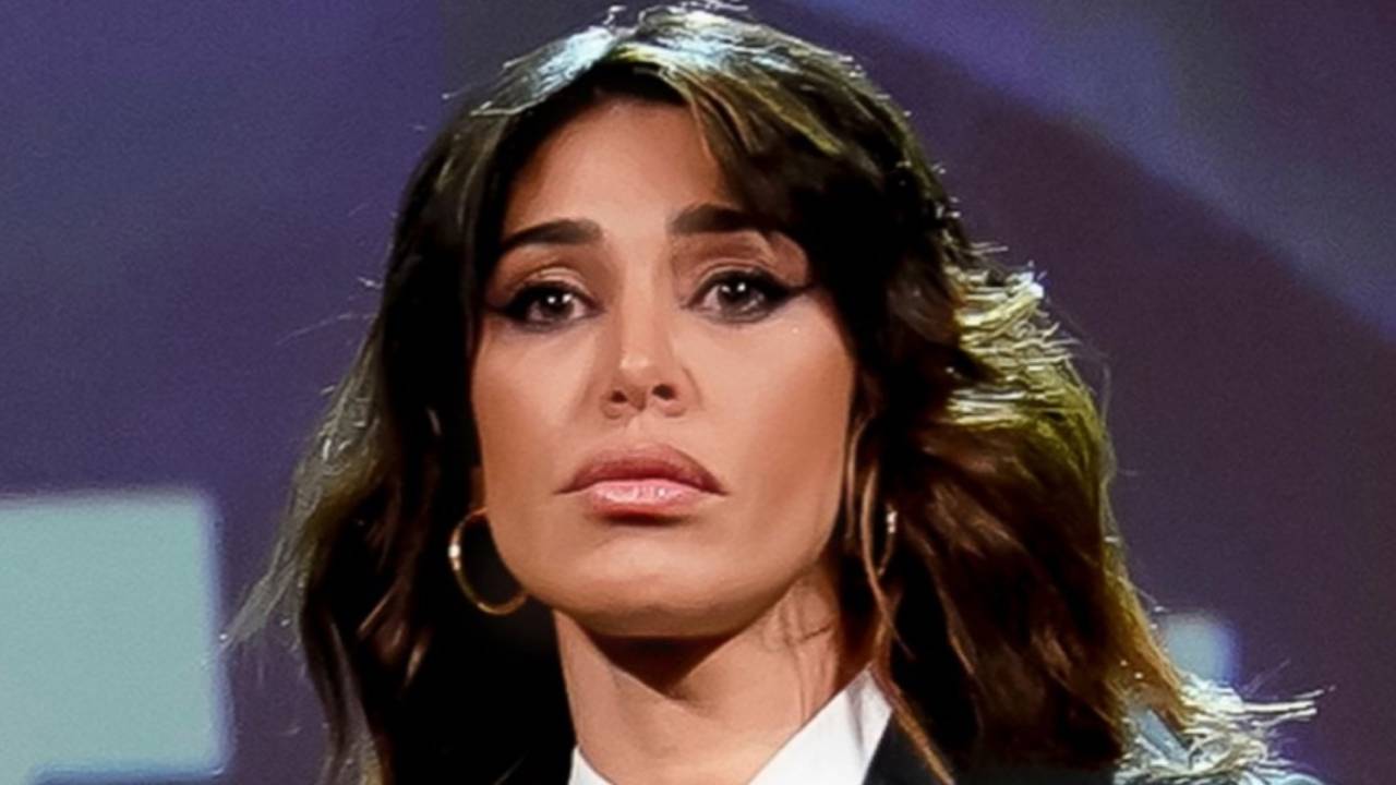 Belen Rodriguez est malade : les révélations de Corona, qui attaque Cattelan