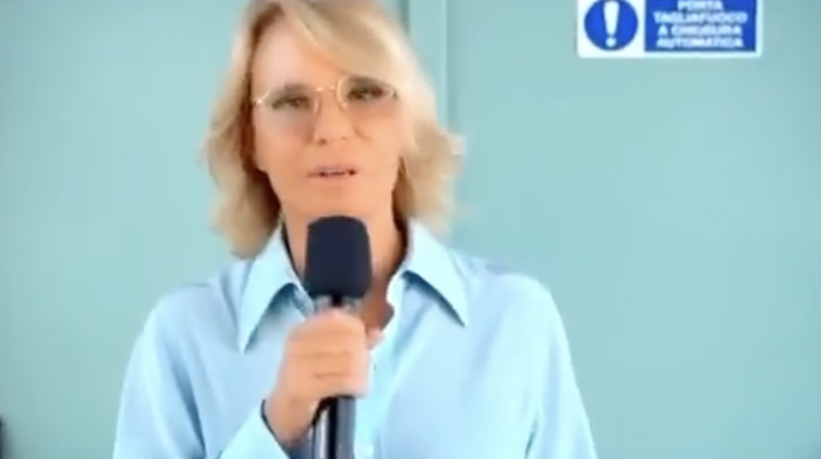 Maria De Filippi surprend dans une promo après Hommes et Femmes