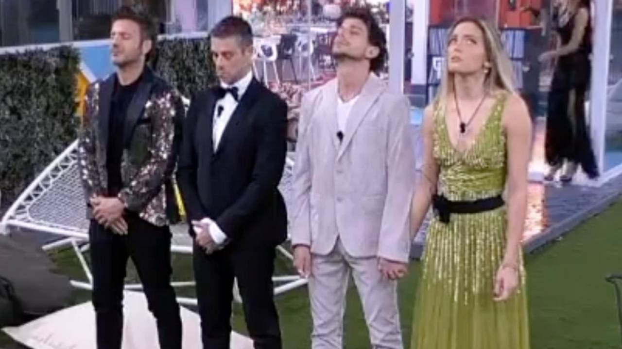 Marco, Giuseppe, Anita et Massimiliano : étrange moment de contemplation