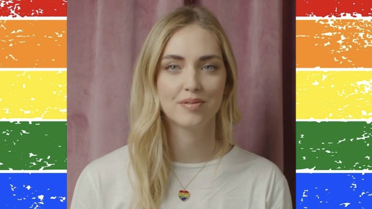 Chiara Ferragni, la collection Love Parade en soutien à ArciGay qui révèle si elle a reçu l'argent