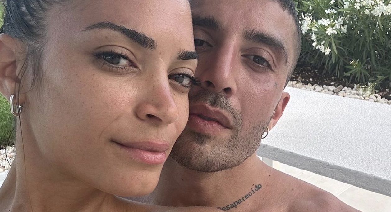Elodie publie une photo d'Andrea Iannone et Belen Rodriguez commente