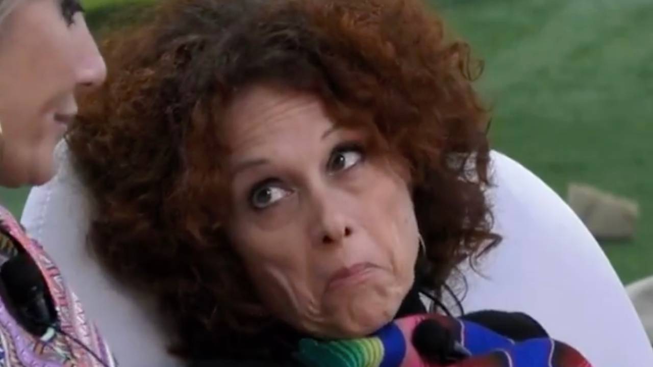 La fouille de Béatrice chez les auteurs de Big Brother : le réalisateur intervient