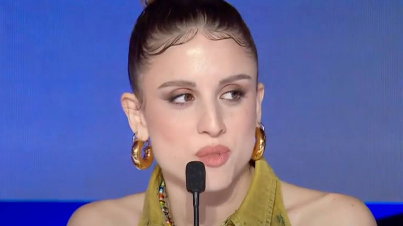 Une artiste célèbre critique la victoire d'Angelina, elle répond : "Je suis désolée que tu dises ça"