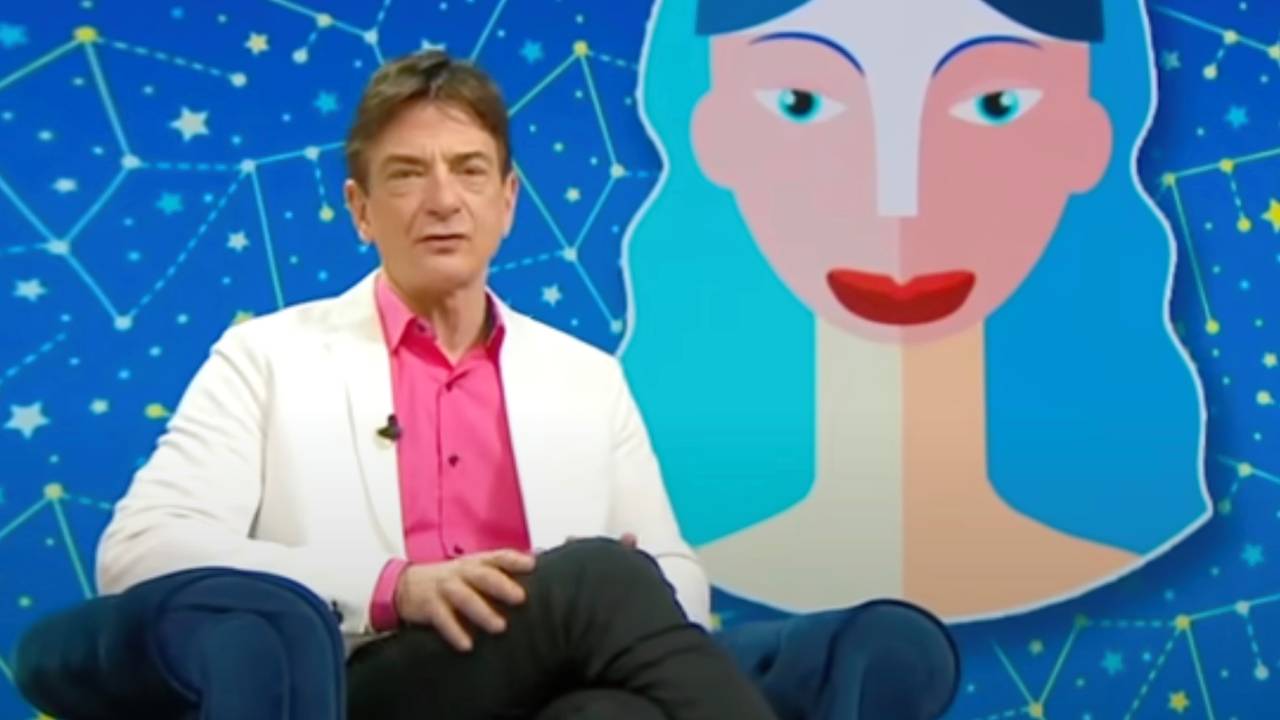 Paolo Fox, horoscope d'avril 2024 signe par signe : toutes les prédictions